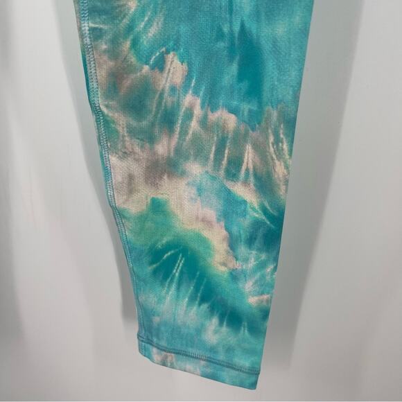 JOHNNY WAS x CALME Paddle Pants (Leggings) Aqua Keys Blue Tie Dye Gym Medium NWT - Picture 8 of 15